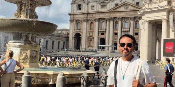 Equipo de Viajes en Oferta en oficina